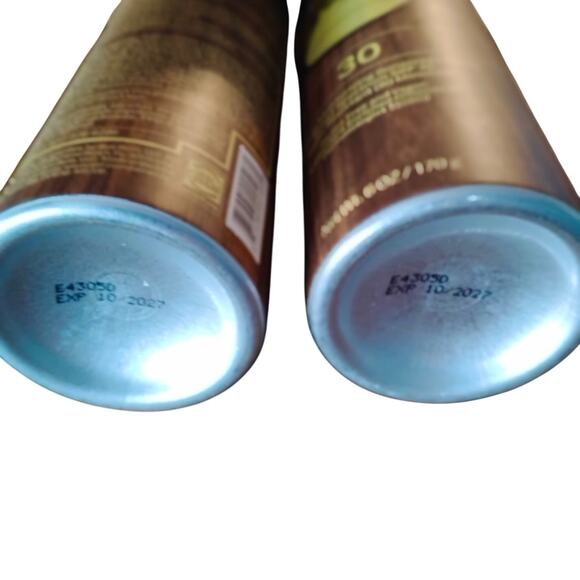 2 Sun Bum SPF 30 Premium Moisturizing Sunscreen Sprays Broad Spectrum 6oz 2027 - Picture 2 of 2